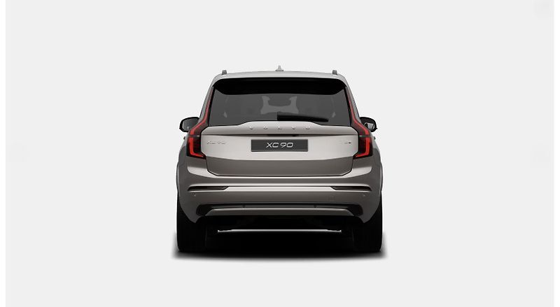 Volvo XC90 (2026) T8 AWD RECHARGE ULTRA DARK - fotka 4 z 11