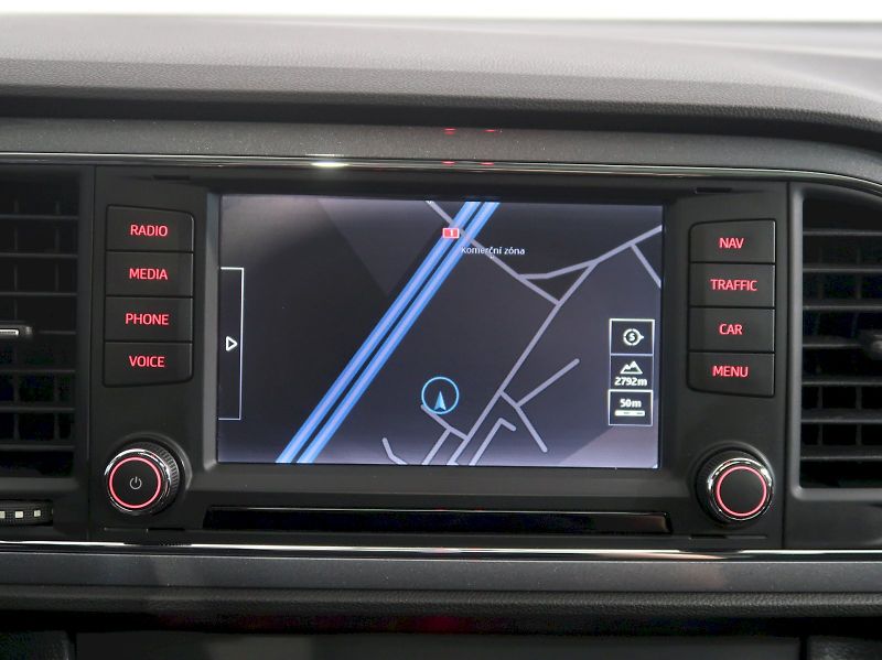 Seat Leon (2015) ST 2.0TDI 135KW FR NAVI PANORA - fotka 27 z 37