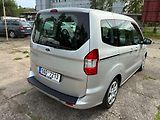 Ford Tourneo Courier 1.5 TDCi ČR 1.Maj 72 tkm DPH - náhled 6