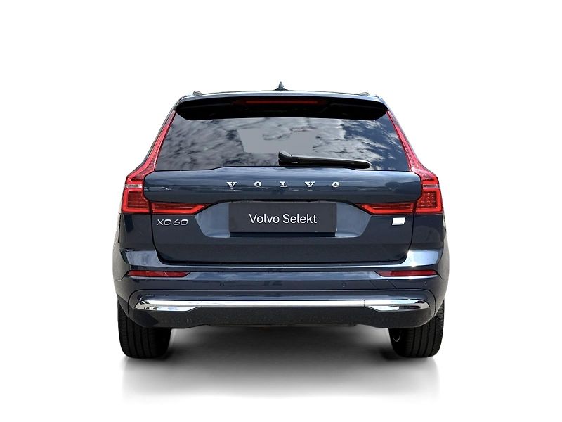 Volvo XC60 T8 AWD RECH.+sada zimních kol  - fotka 4 z 51