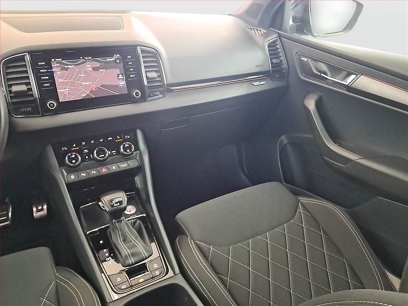 Škoda Karoq (2019) Sportline 2.0 TSI - fotka 8 z 29