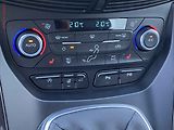 Ford Kuga (2019) 1.5 EB, Titanium, +kola - náhled 14