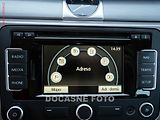Volkswagen Passat (2014) 2.0 TDi, Navi, xenon - náhled 19