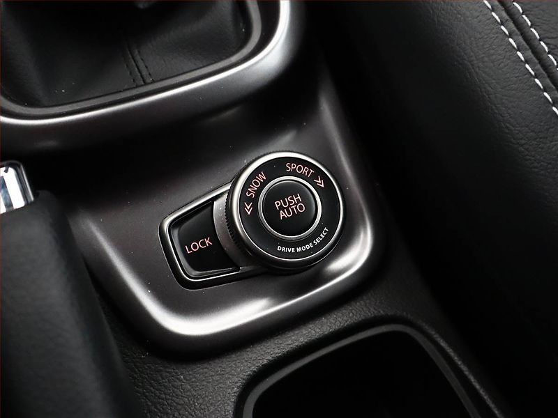 Suzuki Vitara (2025) 1.4 BoosterJet - fotka 13 z 18