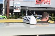 Tři desítky „chlouby“ východoněmeckého automobilového průmyslu si dalo sraz v Hradci Králové.
