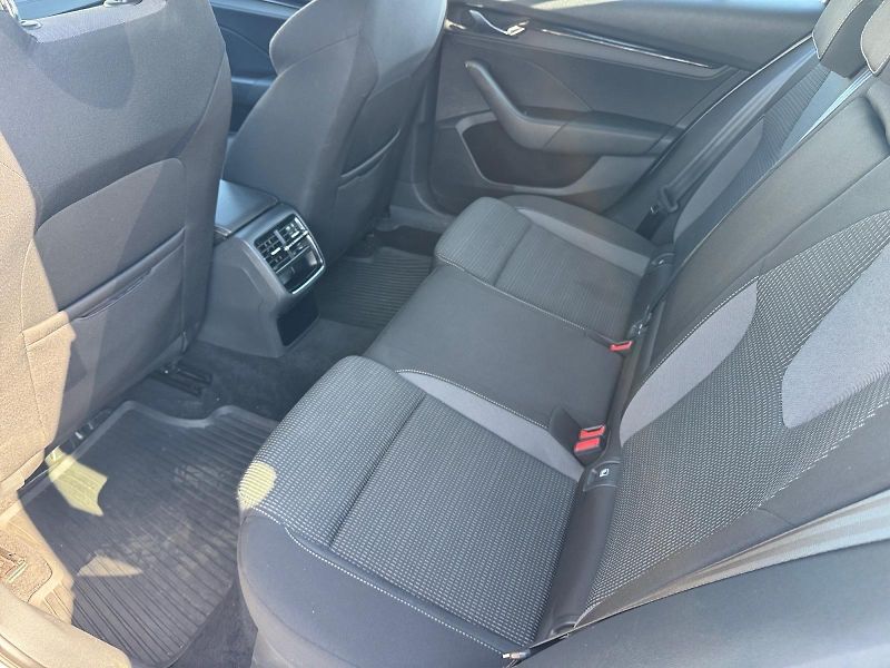 Škoda Octavia (2022) AMBITION 2.0TDI 85kW CZ DPH - fotka 8 z 11