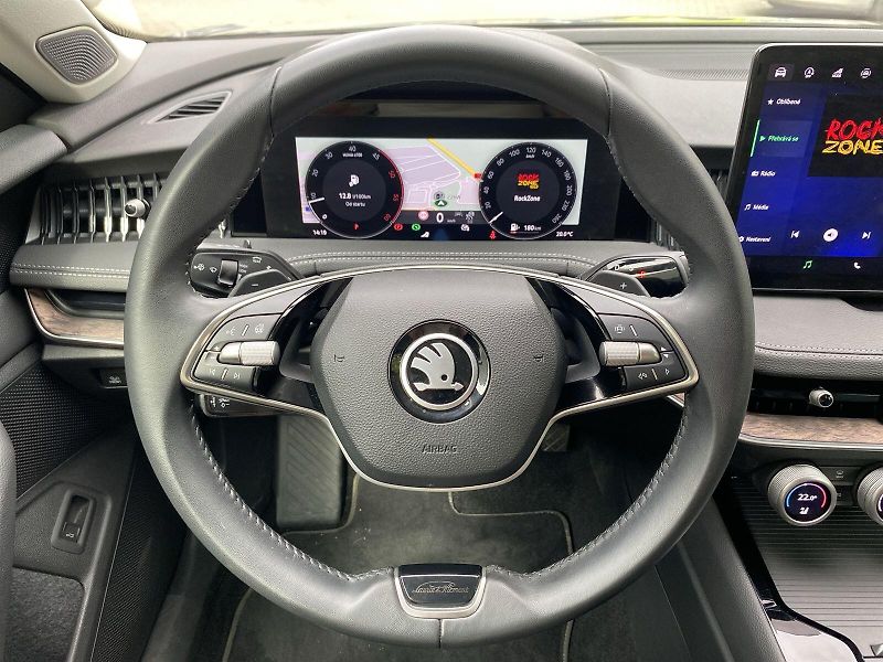 Škoda Superb (2024) 2.0 TDI 4x4 DSG L&K - fotka 10 z 41