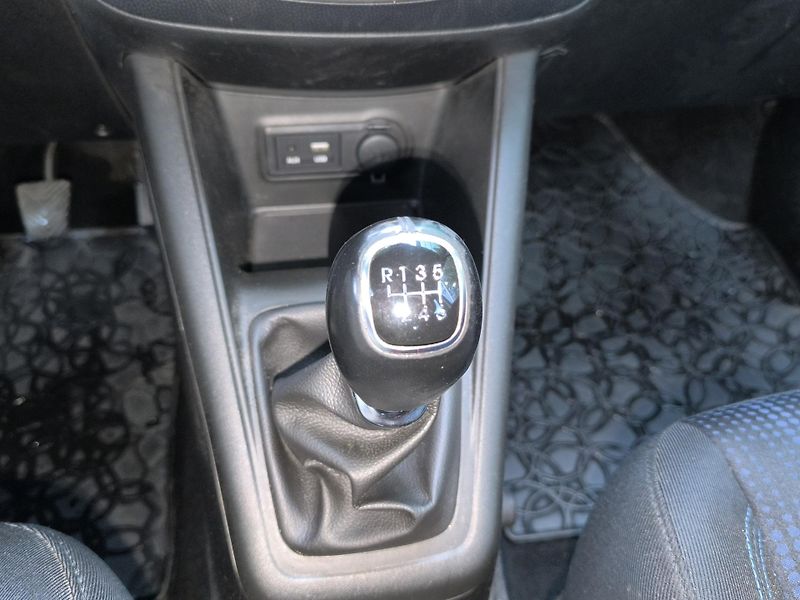 Hyundai ix20 (2019) 1.6 MPI CVVT - fotka 20 z 34