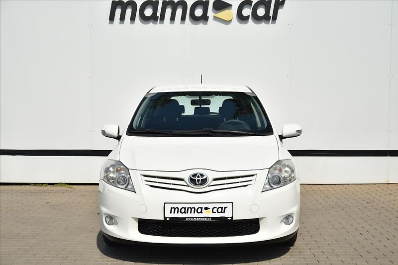 Toyota Auris 1.6 VVT-i 97kW ČR - fotka 2 z 19