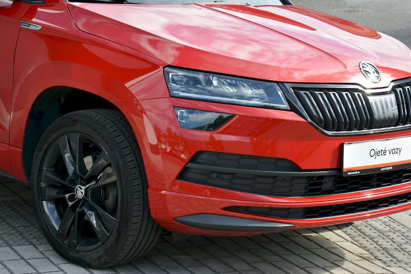 Škoda Karoq (2020) 1.5 TSI 110 kW Sportline - fotka 21 z 25