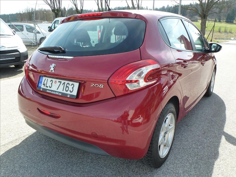 Peugeot 208 1,4 VTi Access 95k MAN5  Lucif - fotka 8 z 44