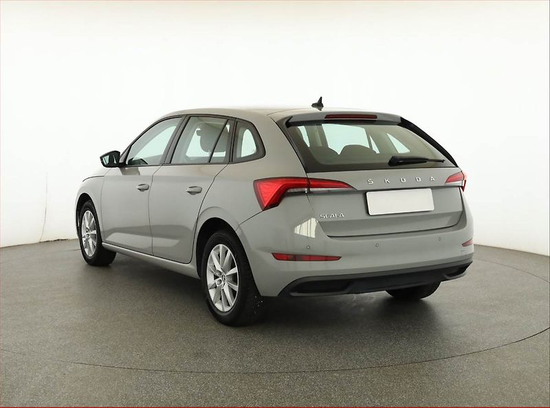 Škoda Scala (2021) Style 1.0 TSI, Serv.kniha - fotka 4 z 20