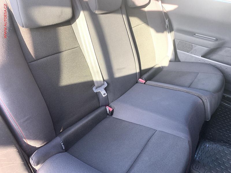 Renault Mégane (2007) 1.6 16V, ČR, AC, park.asist - fotka 11 z 17