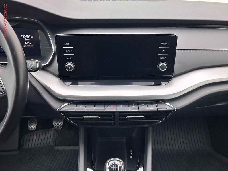 Škoda Octavia (2021) 2.0 TDi, ČR, Ambition, TZ - fotka 12 z 17