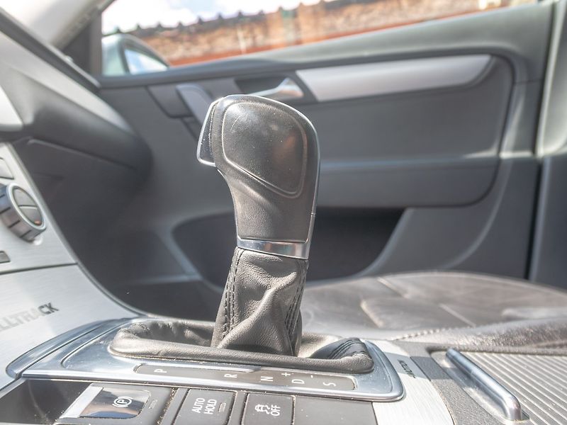 Volkswagen Passat (2013) 2.0TDI 125KW 4x4 – ALLTRACK - fotka 26 z 50