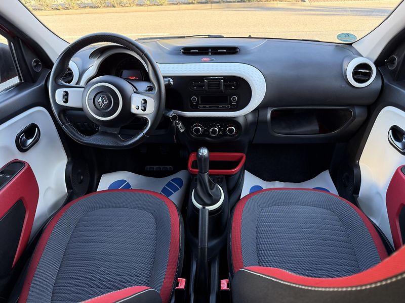 Renault Twingo 1.0i 52 KW 1 MAJITEL. - fotka 11 z 14