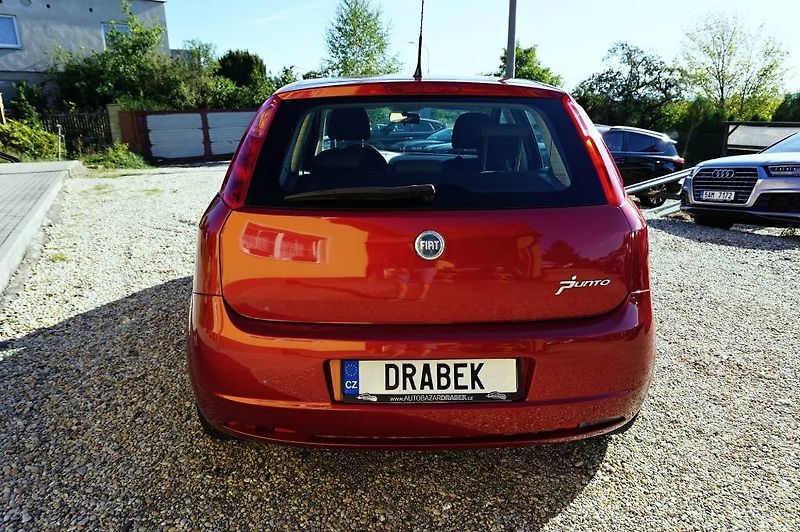 Fiat Grande Punto (2007) 1,2 48 kW - fotka 6 z 32