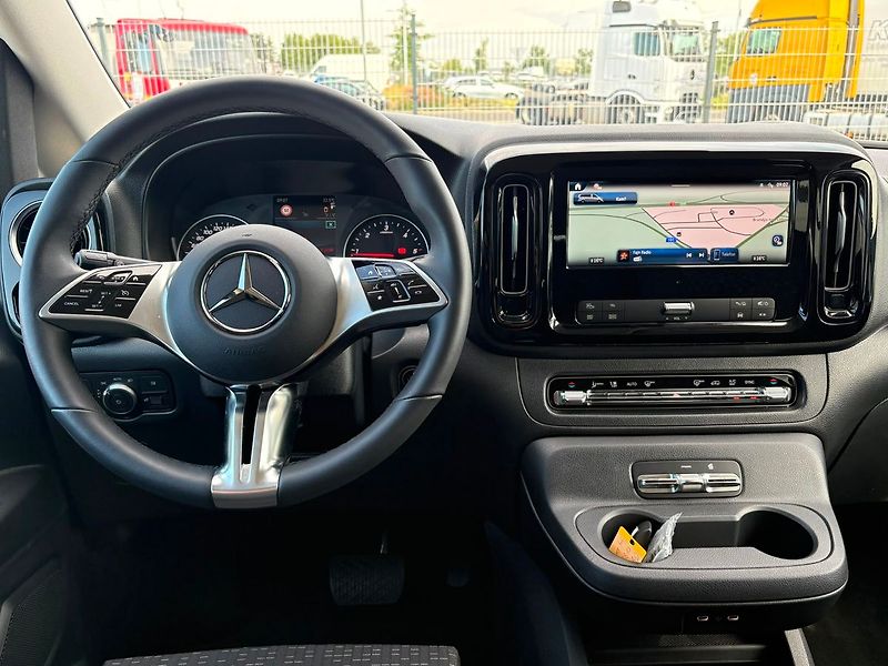 Mercedes-Benz Vito Tourer 119 CDI Select REZERVAC - fotka 23 z 32