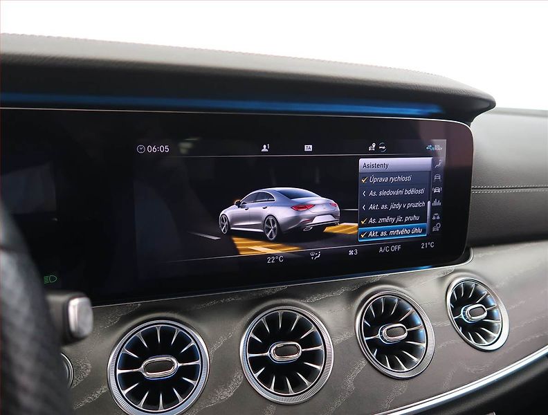 Mercedes-Benz CLS (2019) 350 d 4MATIC - fotka 23 z 32