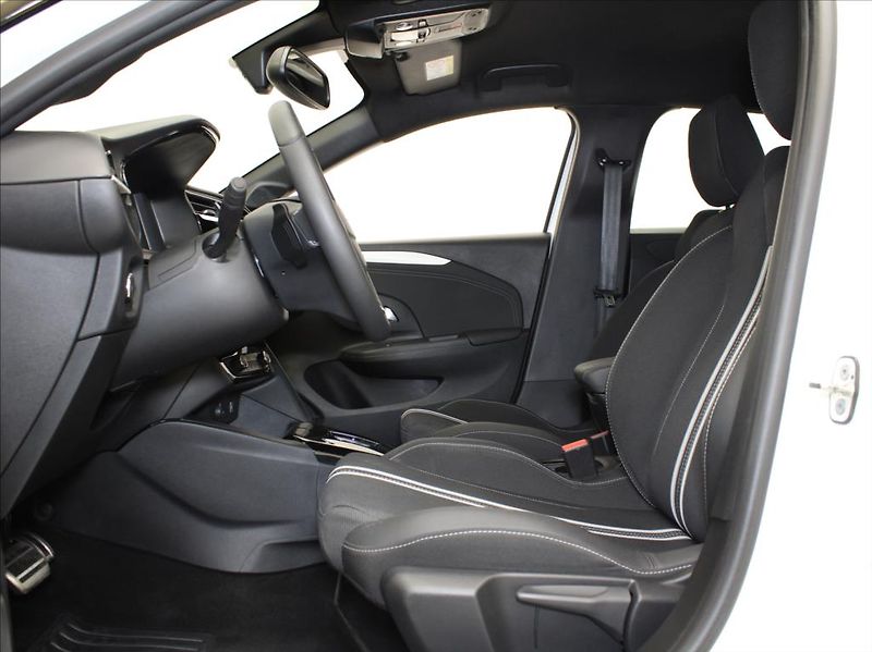 Opel Corsa 1,2 Turbo 74kW AT GS-line Kam. - fotka 6 z 20