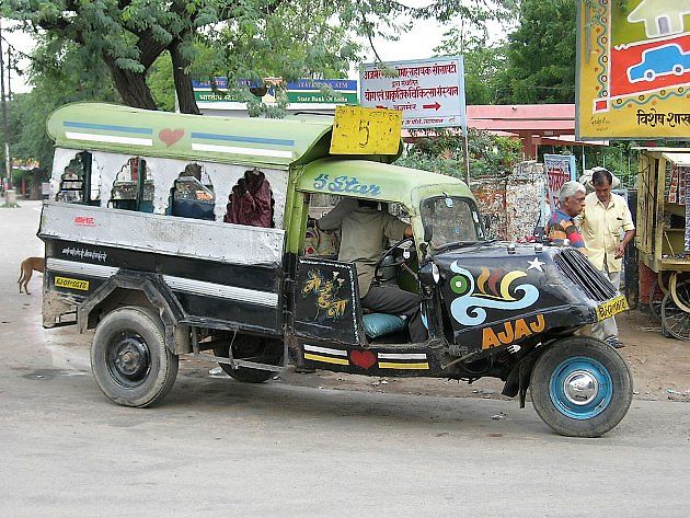 Tříkolka Bajaj Tempo Hanseat., zdroj: Wikimedia Commons, Proa 500, CC BY-SA 4.0