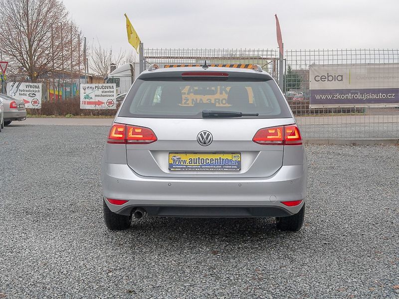 Volkswagen Golf (2014) 12/14 1.6TDI 77KW – NAVIGACE - fotka 6 z 61