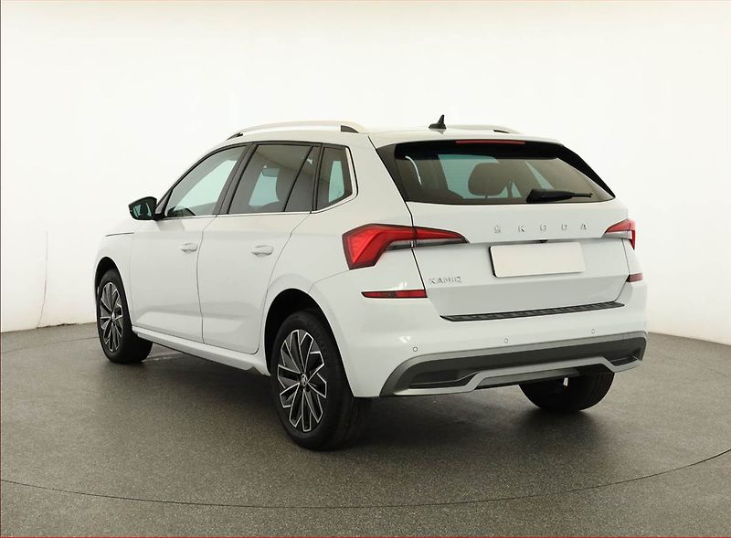 Škoda Kamiq (2021) Style 1.0 TSI, Automat - fotka 4 z 18