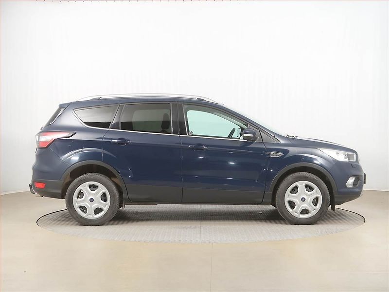 Ford Kuga (2018) 1.5 TDCi, Tempomat - fotka 6 z 6