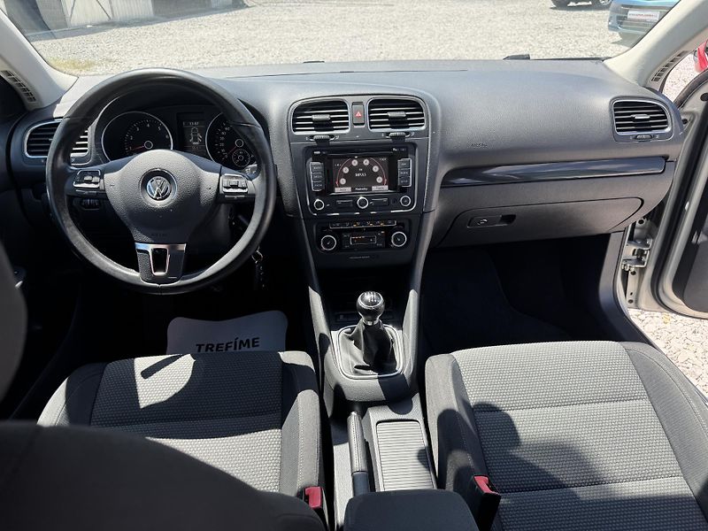 Volkswagen Golf Variant 1.4TSi,rezervace - fotka 21 z 36