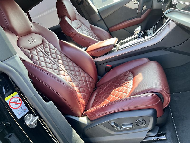 Audi SQ8 (2020) 4.0TDI,ČR,1.MAJ,TAŽNÉ,KERAMIKY - fotka 23 z 32