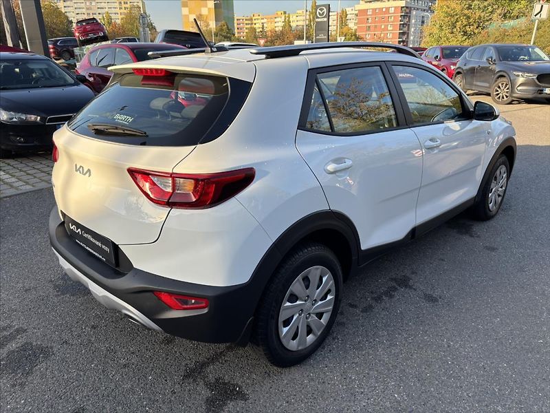 Kia Stonic 1,2 DPi Comfort ZÁRUKA CARPLAY - fotka 5 z 29