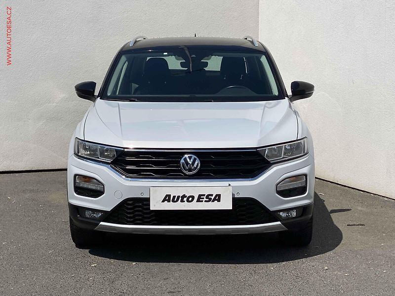 Volkswagen T-Roc (2019) 1.5 TSi, Comfortline, navi - fotka 2 z 18