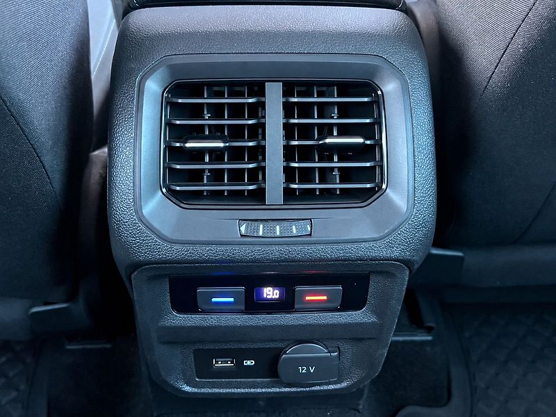Volkswagen Tiguan TDI-IQ-DRIVE-TAŽNÉ.Z - fotka 18 z 49