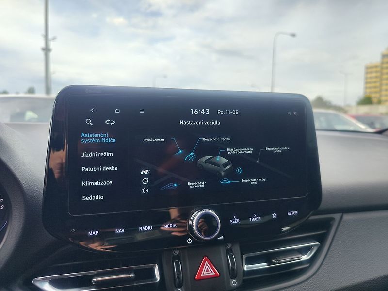 Hyundai i30 2.0 T-GDi/206kW N Performace - fotka 17 z 38