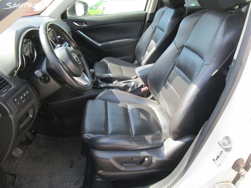 Mazda CX-5 2,2D-4x4-129KW-NOVÝ OLEJ - fotka 15 z 27