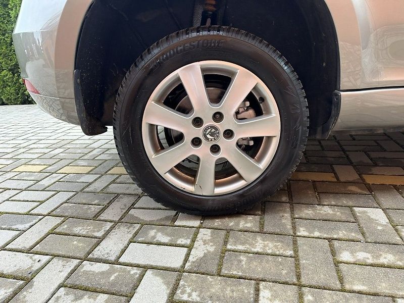 Škoda Yeti 2.0 TDI 81kW 4x4 serviska - fotka 22 z 23