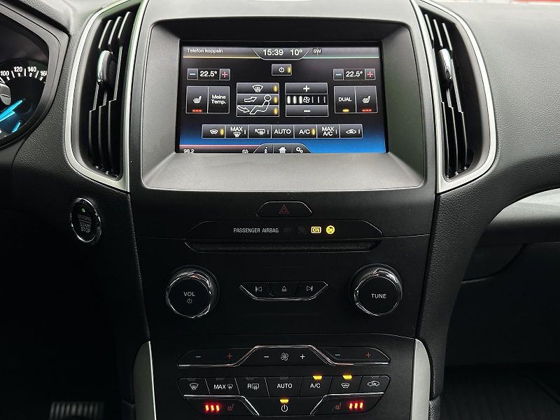 Ford S-MAX 2.0TDCi 150PS AUTOMAT NAVI VÝH - fotka 21 z 46