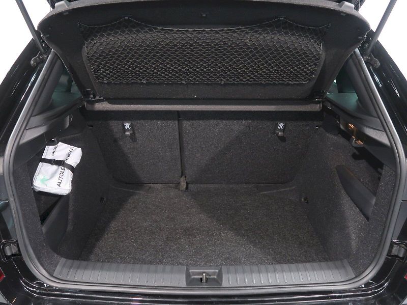 Škoda Kamiq (2025) MONTE CARLO 1.5TSI 110KW DSG - fotka 37 z 37
