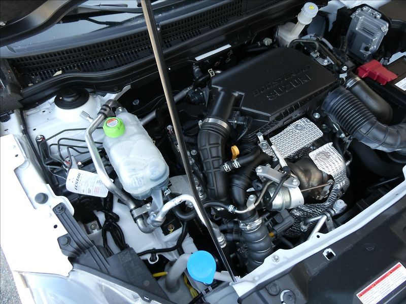 Suzuki SX4 S-Cross 1,4 BoosterJet 4x4 Hybrid,2xko - fotka 38 z 47