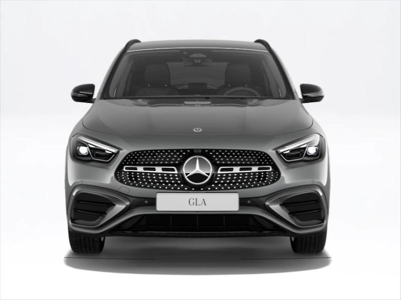 Mercedes-Benz GLA (2026) 2,0 200 d Edition 140 Years - fotka 2 z 9