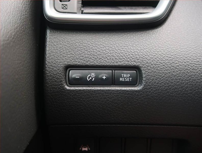 Nissan Qashqai (2018) N-Connecta 1.2 DIG-T - fotka 18 z 23