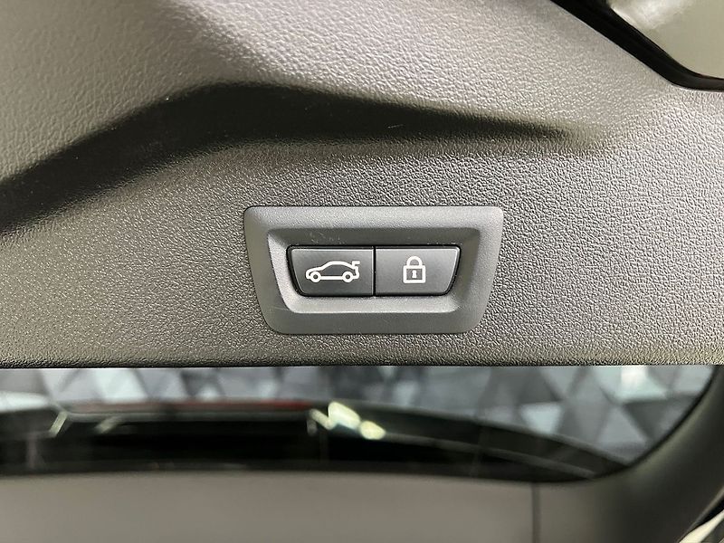 BMW X5 M50i 457KW COMPETITION, VZDUCH - fotka 29 z 31