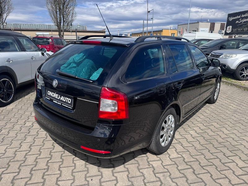 Škoda Octavia (2009) 1,4 TSI 90 KW STK KOLA - fotka 6 z 50