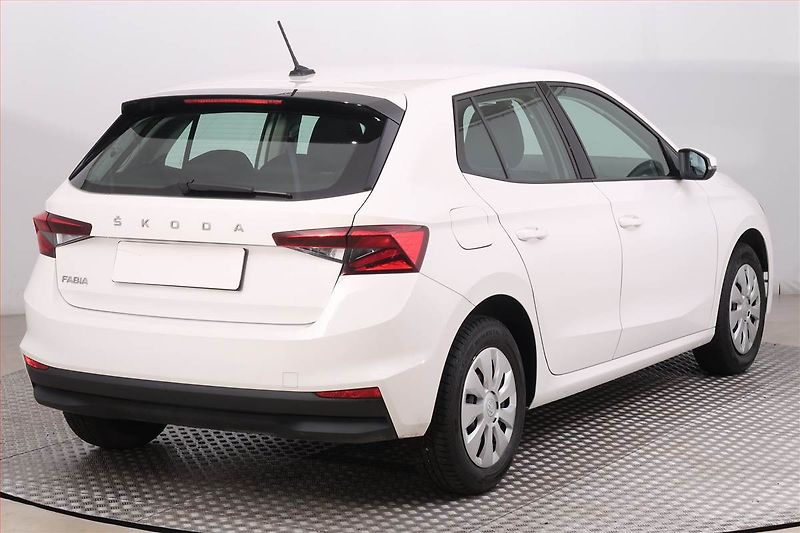 Škoda Fabia (2023) Ambition 1.0, ČR,1.maj - fotka 5 z 15