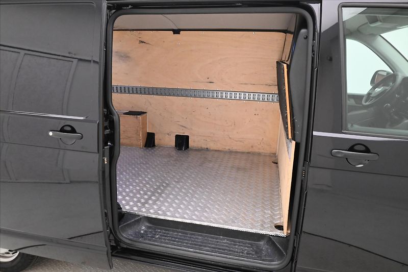 Volkswagen Transporter 2,0 TDI 110kW LONG KLIMA Záruk - fotka 11 z 28