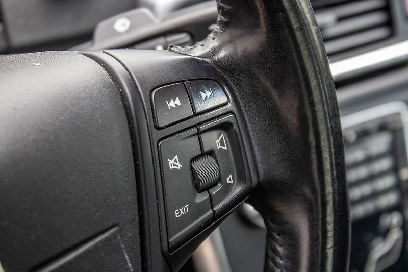 Volvo S60 (2011) 2011 149kW FWD - fotka 25 z 28