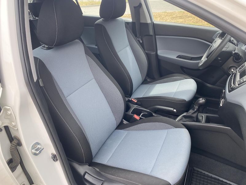 Hyundai i20 1.2i SELECT,NAJ.76TIS.KM!! - fotka 22 z 32