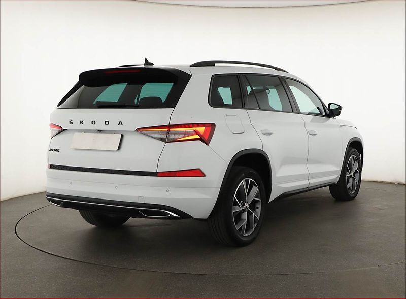 Škoda Kodiaq (2022) Sportline 2.0 TDI - fotka 5 z 19