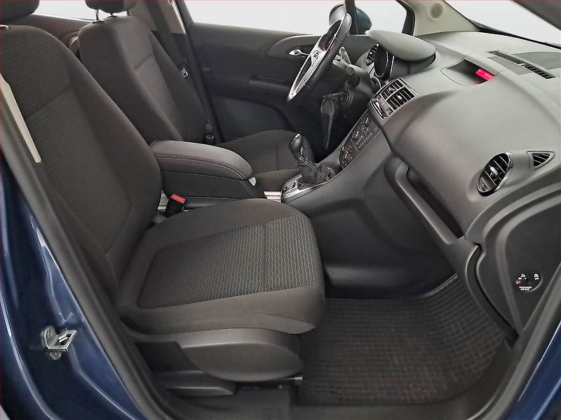 Opel Meriva (2017) 1.4 Turbo, ČR,1.maj - fotka 9 z 16
