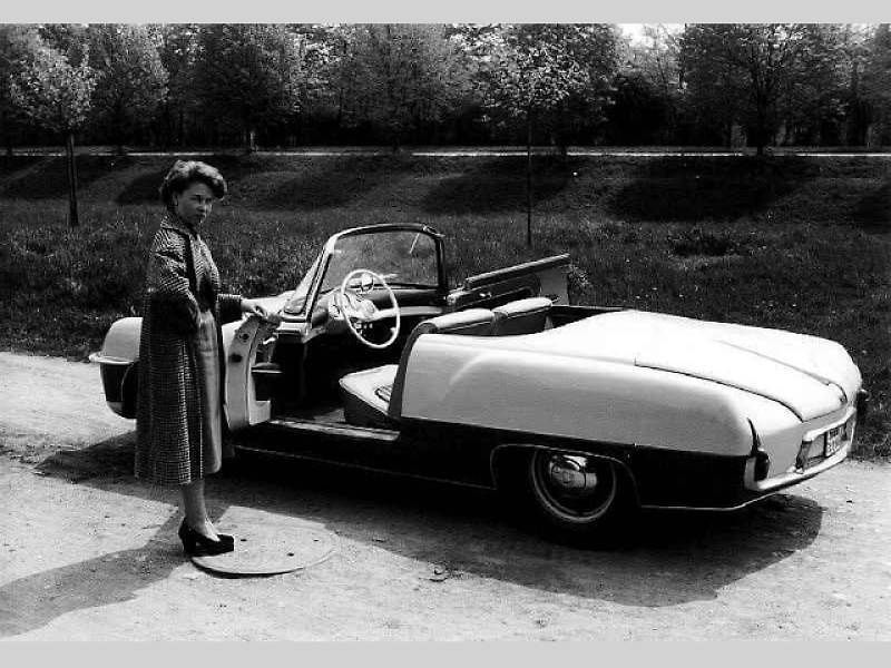 Škoda 440 Karosa.